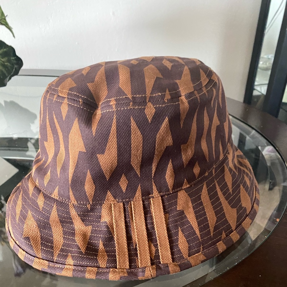 IVY PARK Bucket hat